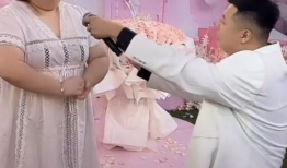 网红被求婚,浪漫求婚现场，爱情绽放全网