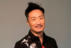 郑中基什么背景