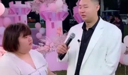 网红被求婚,浪漫求婚现场，爱情绽放全网